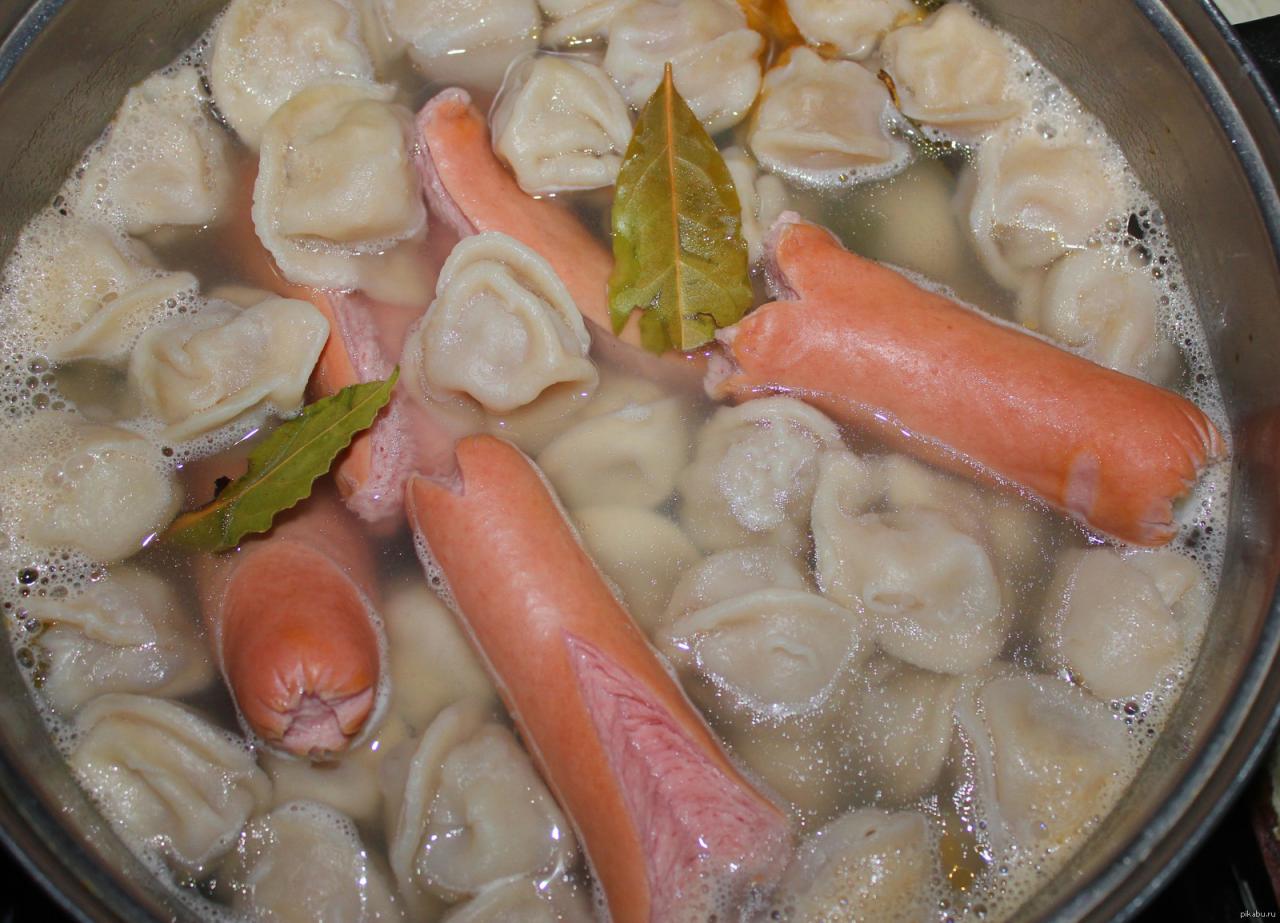Прикол: Сосисочный суп с пельменями