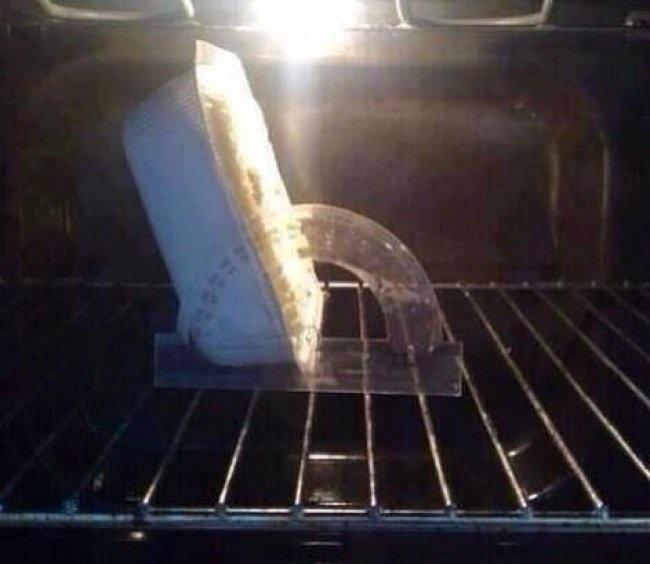 Прикол: Я не понимаю-зачем ставить пирог в духовку на 120 градусов?